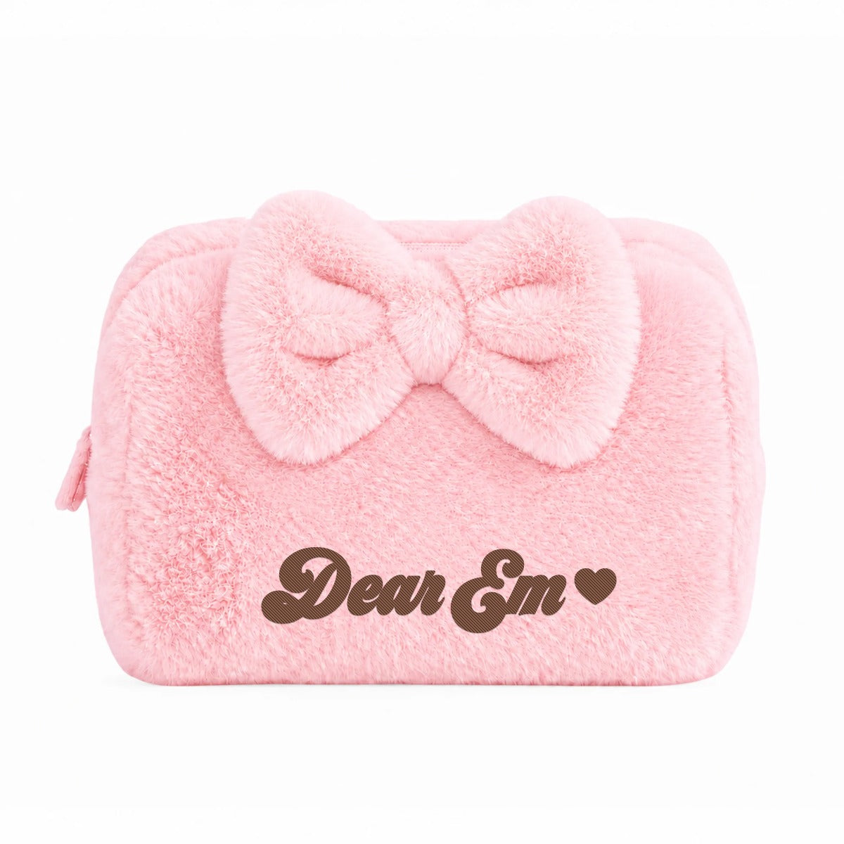 Pochette Furry brodée du prénom Dear Em et d'un cœur, souvenir de Da Nang - Dear eM