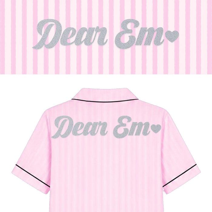 Bộ pyjamas lụa in tên và icon bạc kim tuyến sau lưng, quà bridesmaid - Dear eM
