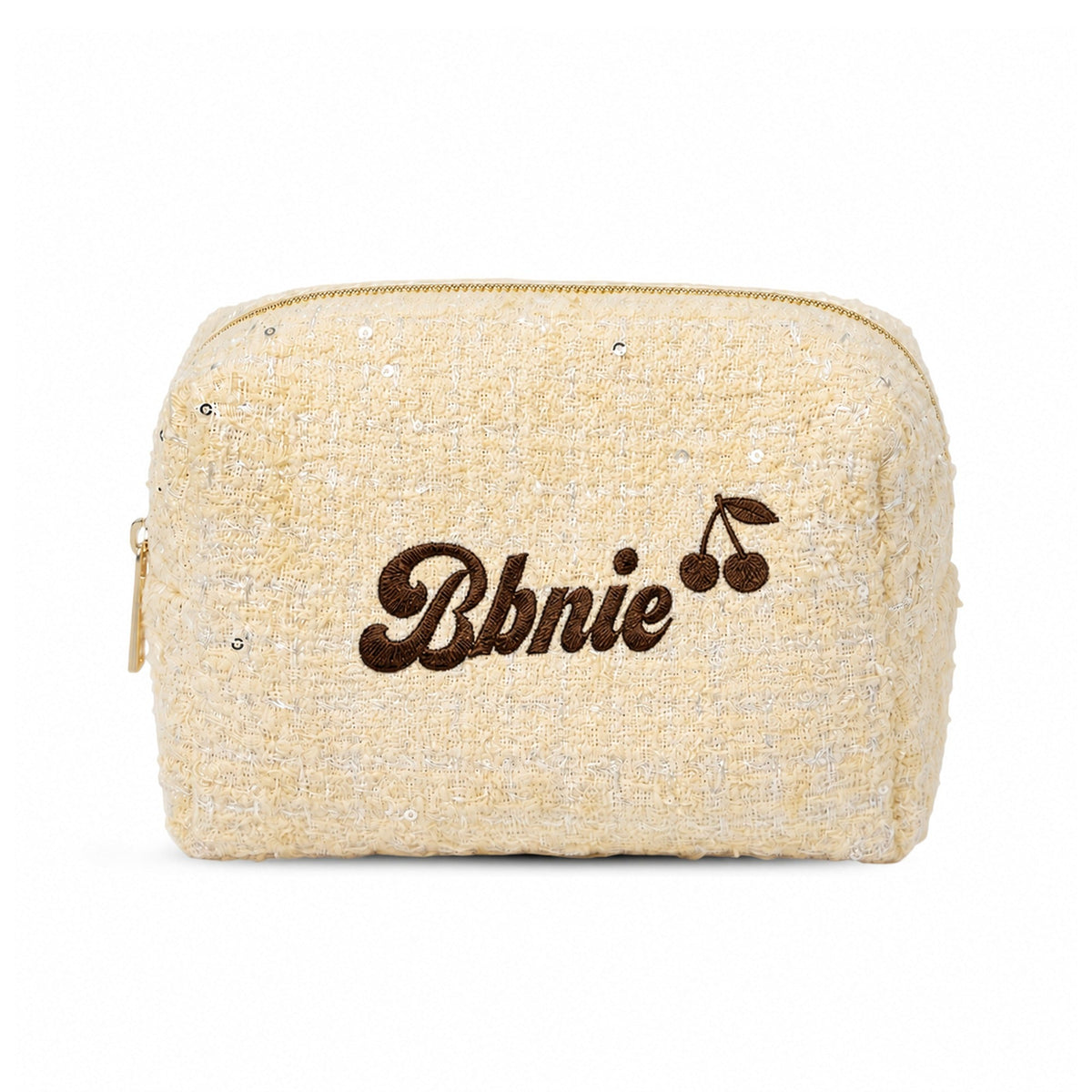 Tweed Pouch màu vàng thêu tên – chữ thêu thật trên bề mặt dạ tweed của Dear eM
