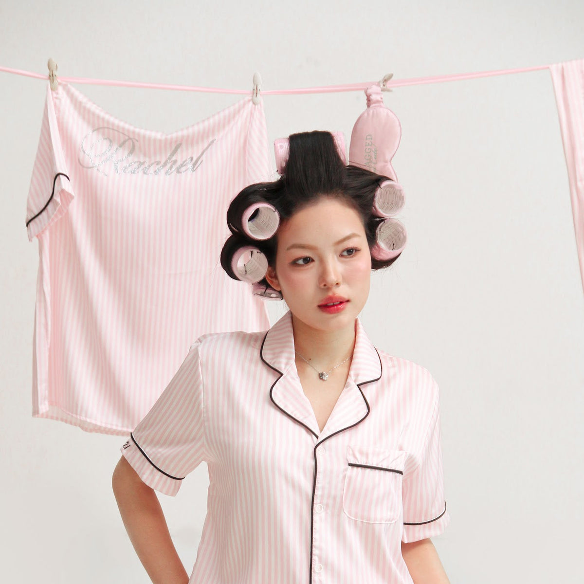 Bộ pyjamas lụa hồng Dear eM freesize