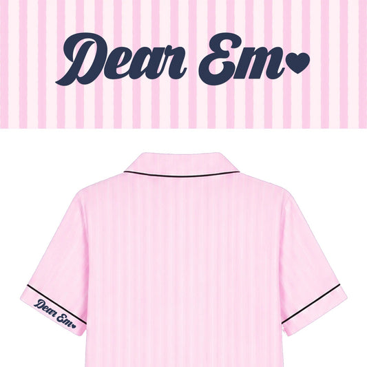 Bộ pyjamas lụa thêu tên và icon trên tay áo – Dear eM