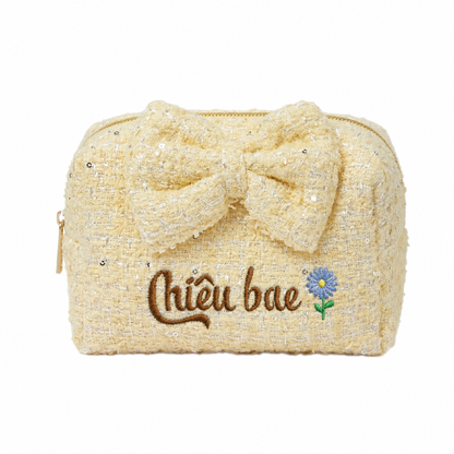Túi Dạ Tweed Thêu Hoa Tháng Sinh Kèm Tên Tweed Pouch – Quà Sinh Nhật Cá Nhân Hoá Cho Bạn Gái
