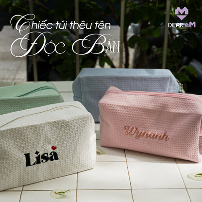 Túi Vải Waffle Đựng Mỹ Phẩm Thêu Tên Waffle Pouch – 2 Size Small Và Big, Màu Pastel