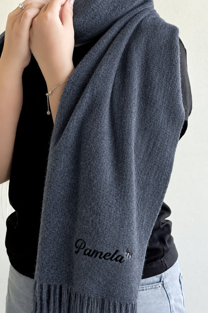 Khăn choàng xám đậm thêu tên Pamela + icon nơ, chỉ đen – Fringe Scarf - Dear eM