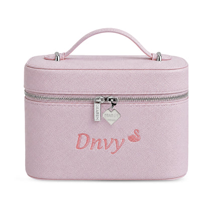 Big Vanity Case Limited khoá tim hồng đậm thêu tên - Dear eM