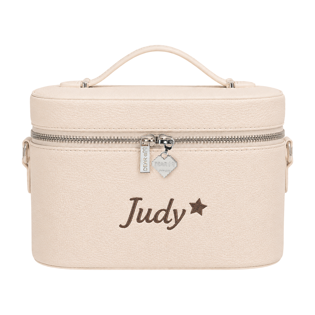 Small Vanity Case Limited khoá tim trắng kem thêu tên - Dear eM
