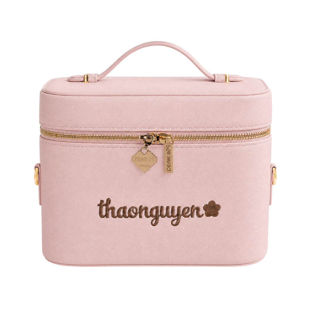 Big Vanity Case Premium hồng đậm thêu tên - Dear eM
