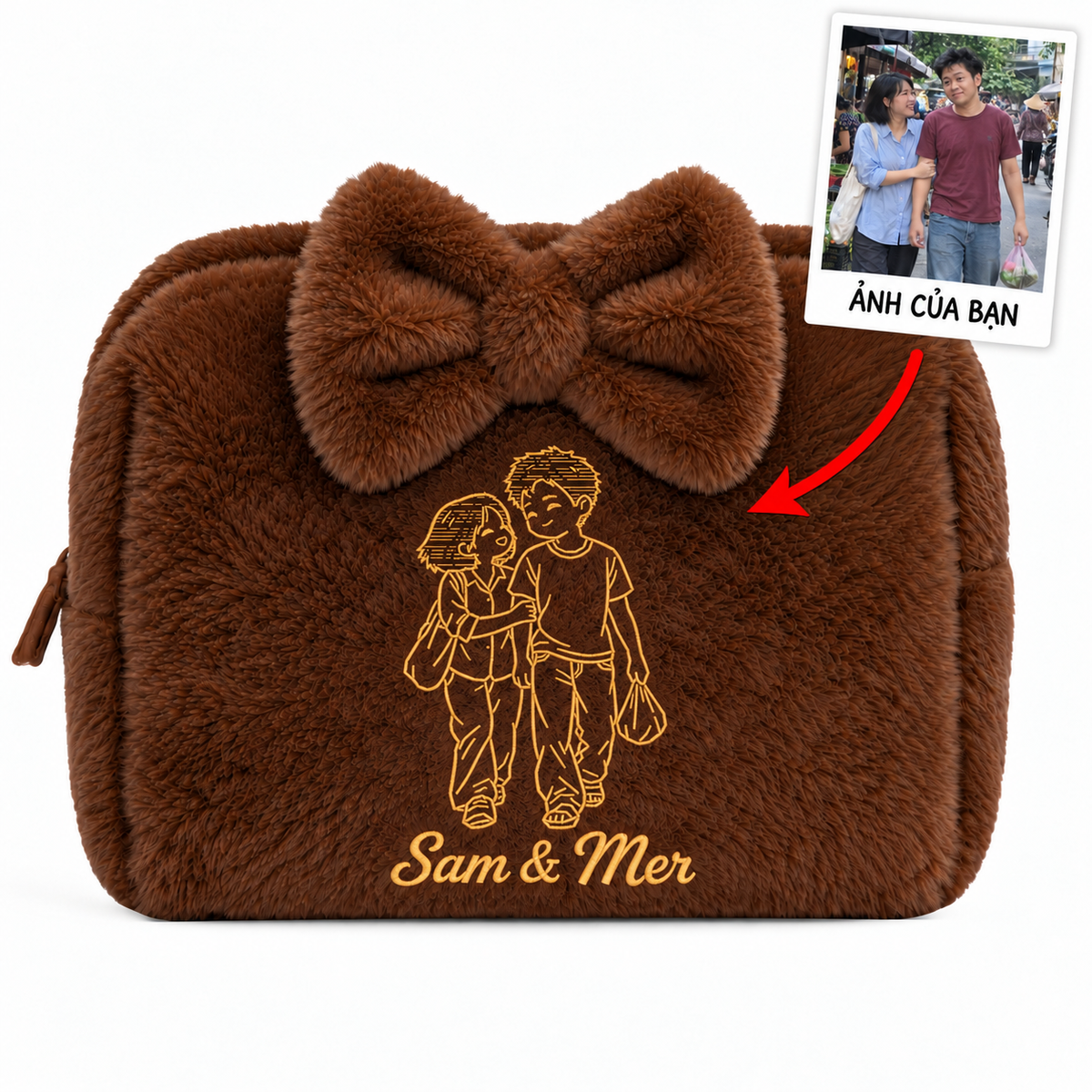 Furry Pouch có nơ nâu đậm thêu ảnh cặp đôi chỉ vàng (ảnh mẫu) – Dear eM